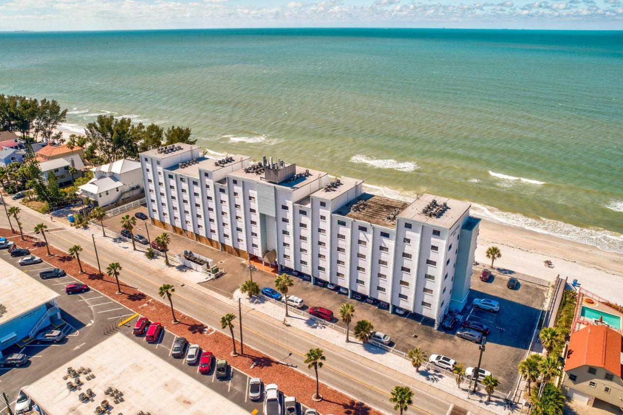 Sunset Chateau 409 St. Pete Beach Esterno foto