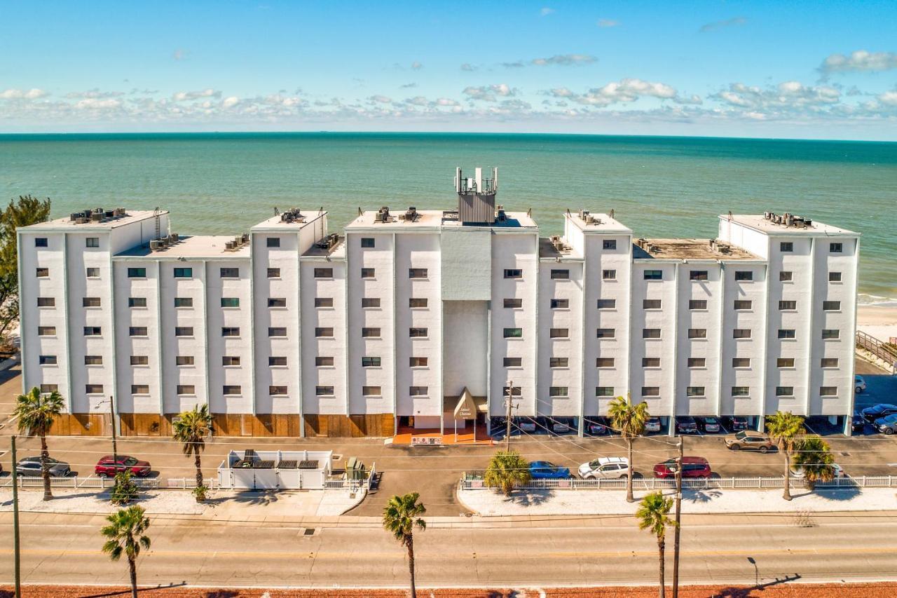 Sunset Chateau 409 St. Pete Beach Esterno foto