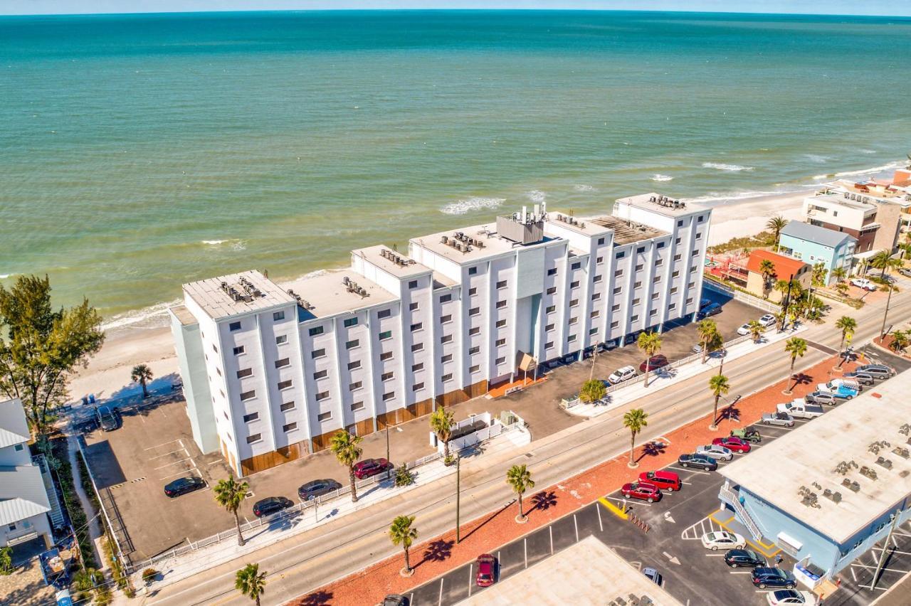 Sunset Chateau 409 St. Pete Beach Esterno foto